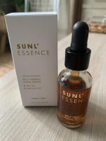 Test redakcyjny kropelek samoopalających do twarzy Sunl&#039; Essence marki Onyx
