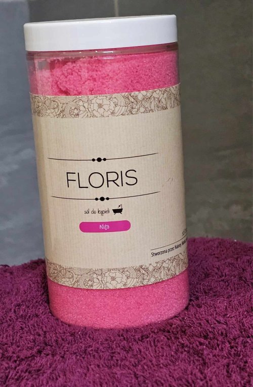 Recenzja soli bocheńskiej kąpielowej Floris – Róża, marki Bochneris