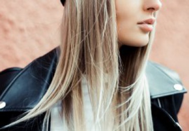 Regeneracja włosów — najlepsze kosmetyki do włosów zniszczonych